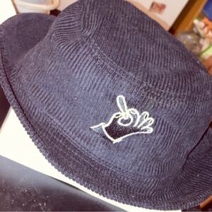 Unisex Mr. Zips Joint Hold Corduroy Bucket Hat